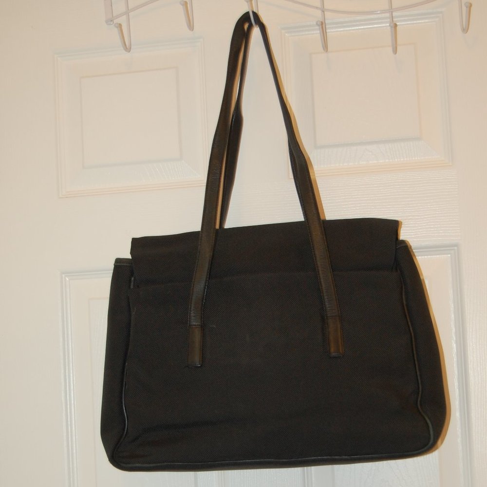 Tumi Black Nylon Briefcase/Computer Case With Sho… - image 4